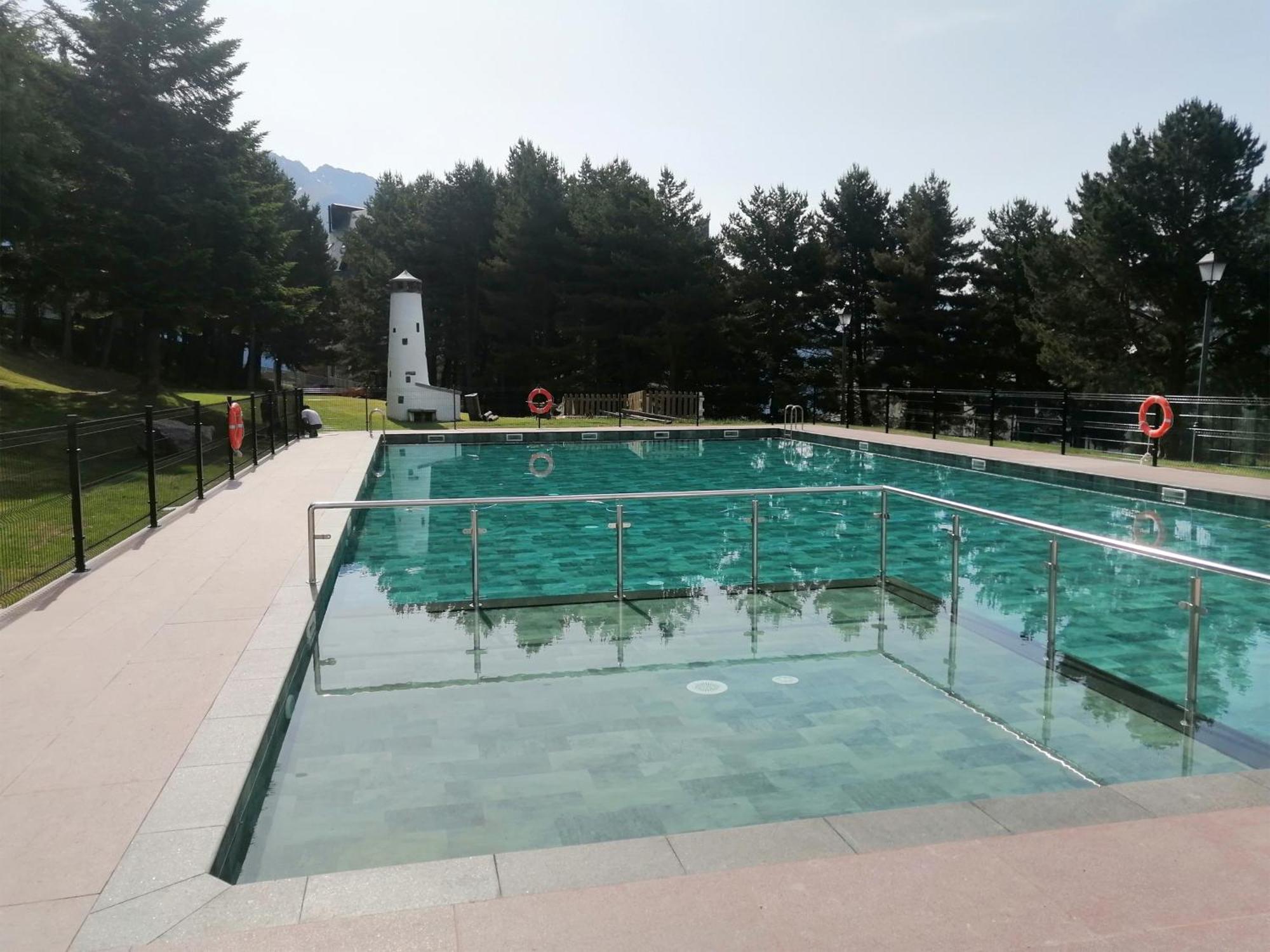 Apartamentos 3000 Formigal Esterno foto